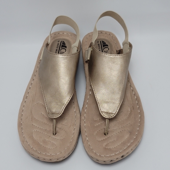Cliffs White Mountain Low Wedge Thong Sandals Size 8 Carmel - Picture 11 of 12